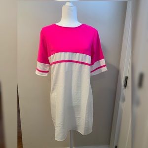 Tobi color block shift dress. Size large.  NWT